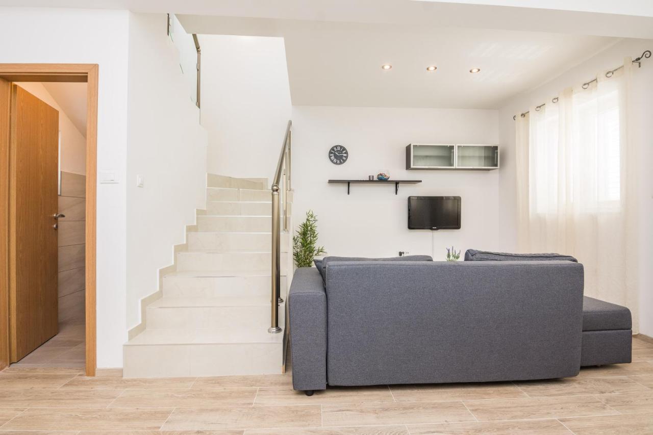 Kuca Za Odmor "Roko" Appartement Bibinje Buitenkant foto